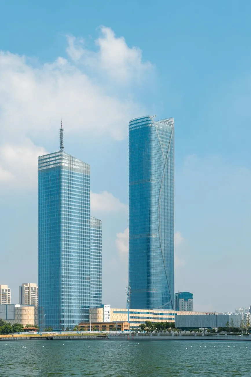 广州商业空间装修工程中消防规范与设计融合要点