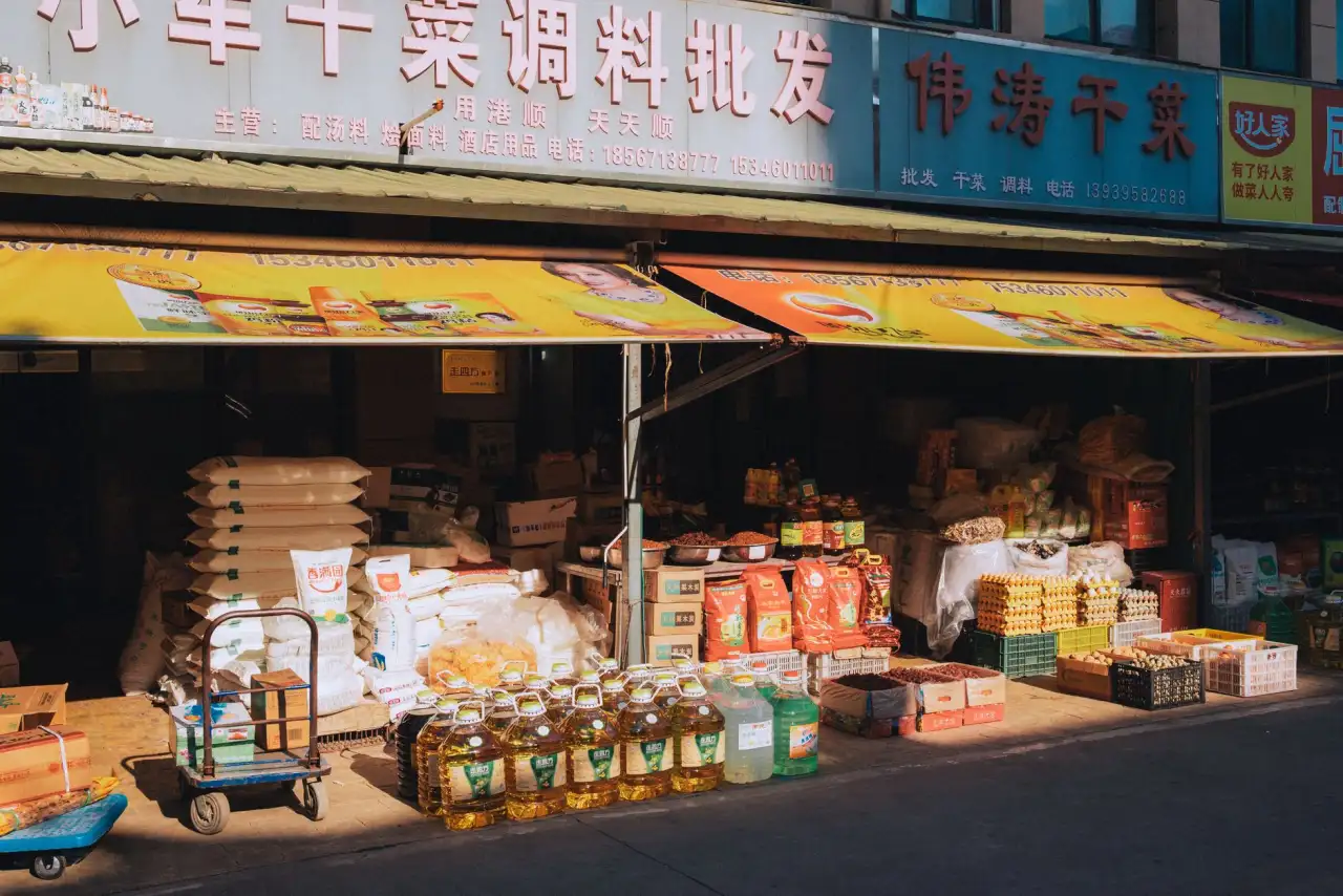 宏润装饰室内设计案例：小户型住宅装修工程的动线优化方案