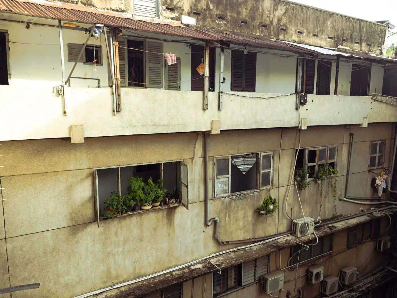 建筑装饰材料选购指南:广州住宅装修常见误区与避坑建议
